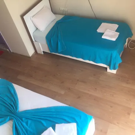 فندق Kaan Apart Çeşme
